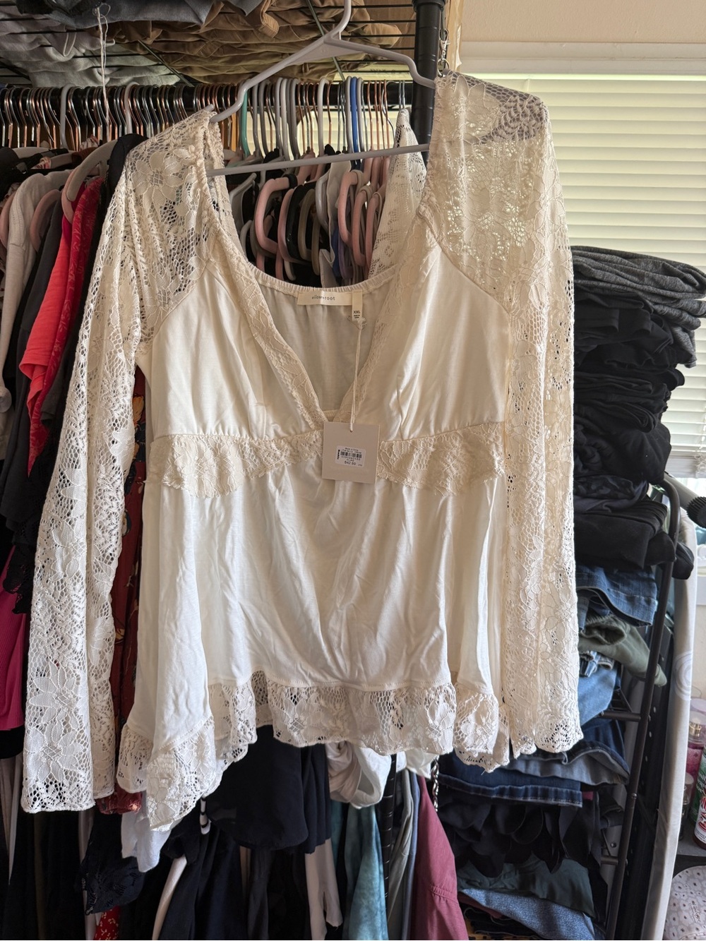 Lace-Trim V-Neck Long Sleeve Blouse - Cream